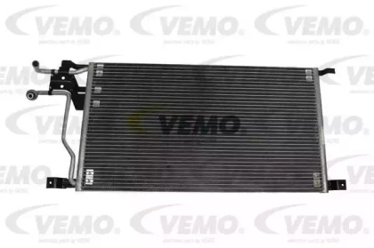 Конденсатор (VEMO: V25-62-0012)