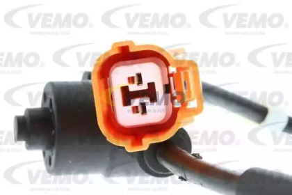 Датчик (VEMO: V26-72-0108)