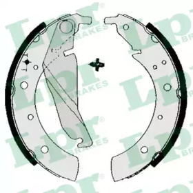 Комлект тормозных накладок (LPR: 04680)