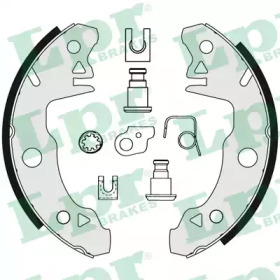Комлект тормозных накладок (LPR: 06000)