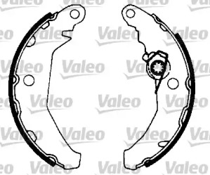 Комлект тормозных накладок (VALEO: 553638)