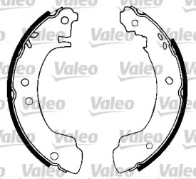 Комлект тормозных накладок (VALEO: 553688)