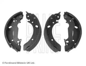Комлект тормозных накладок (BLUE PRINT: ADG04122)