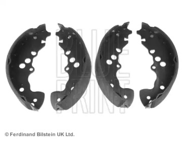 Комлект тормозных накладок (BLUE PRINT: ADK84136)