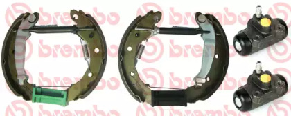 Комлект тормозных накладок (BREMBO: K 15 001)